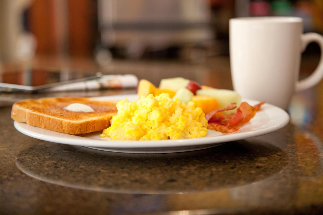 Staybridge Suites Atlanta - Midtown By Ihg Esterno foto